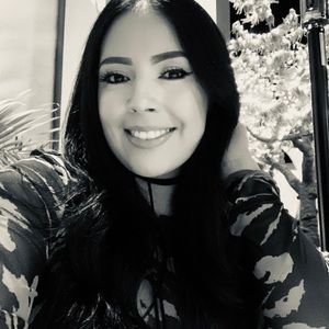 Meet your Posher, Marcia